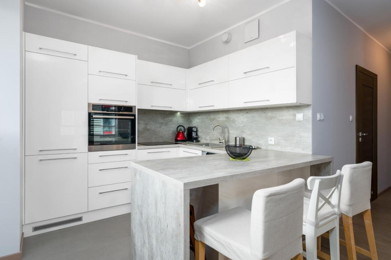 Apartments Poznan Towarowa By Noclegi Renters Luaran gambar
