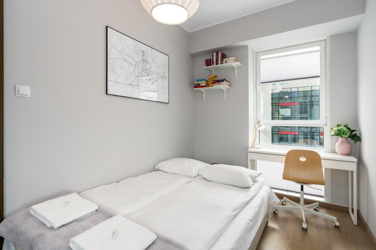 Apartments Poznan Towarowa By Noclegi Renters Luaran gambar