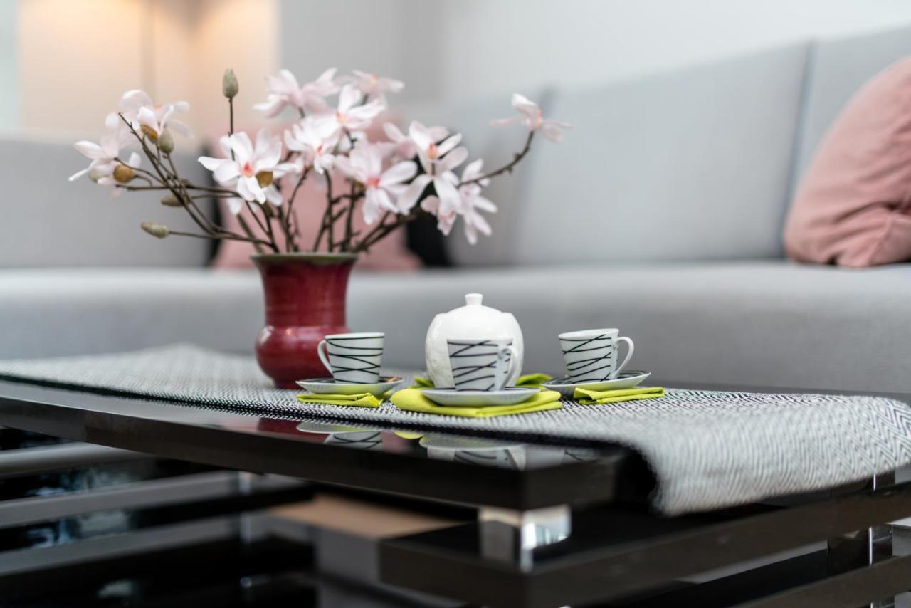 Apartments Poznan Towarowa By Noclegi Renters Luaran gambar